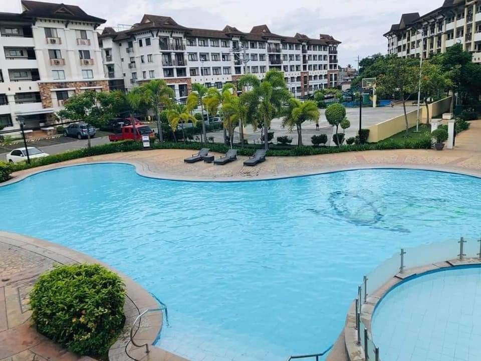 Ri'S One Oasis W Free Pool Back Of Sm City Mall Davao City Extérieur photo